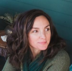 Meet your Posher, Melanie